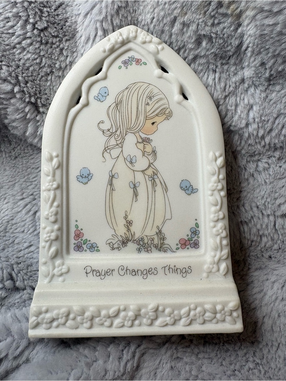 Precious Moments "Prayer Changes Things"